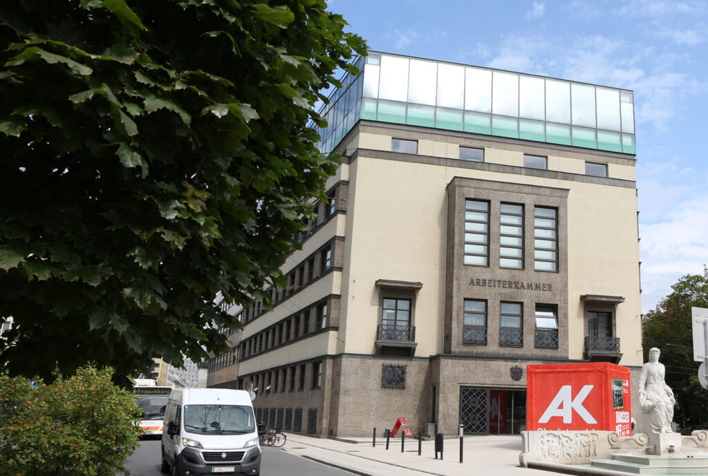 AK Oberösterreich Vorderansicht; Mental Load